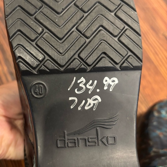 Dansko Women’s Professional Animal Print Iridescent Slip On Work Clogs Sz 40 - Picture 7 of 8